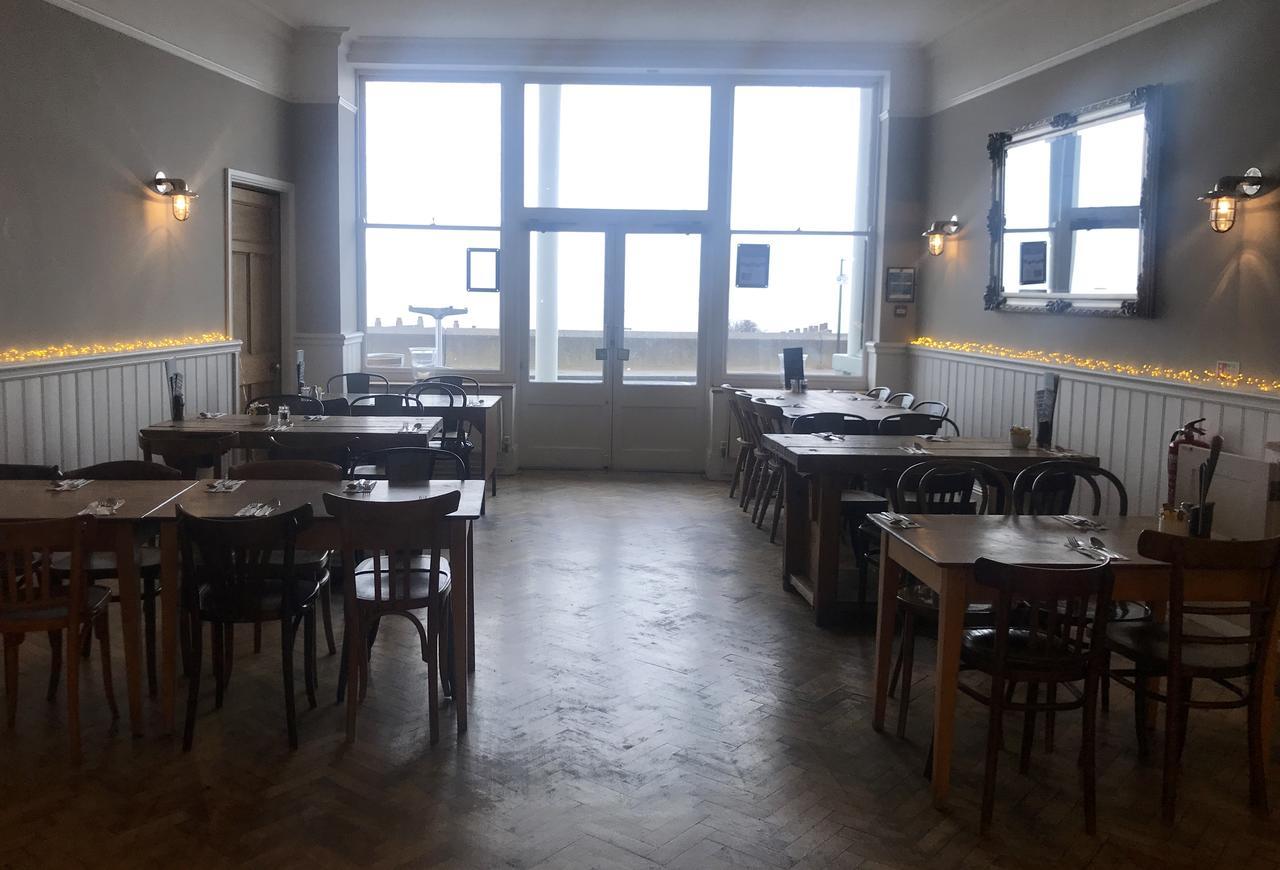 Hotel Continental Whitstable Esterno foto