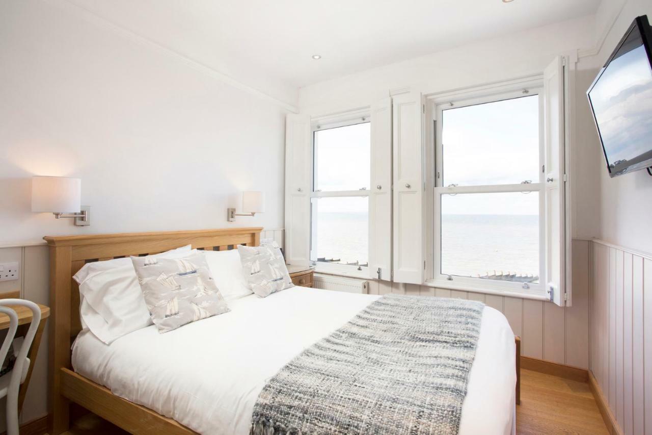 Hotel Continental Whitstable Esterno foto