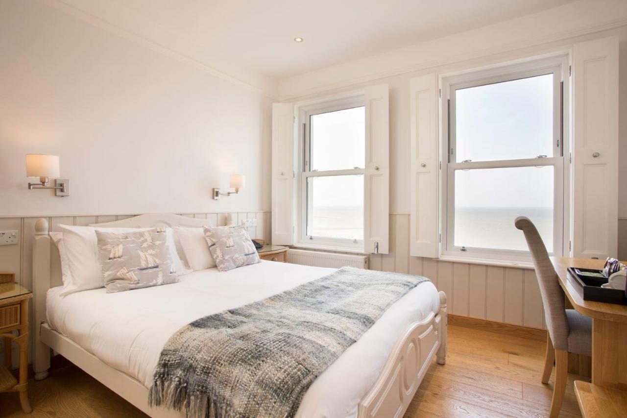 Hotel Continental Whitstable Esterno foto