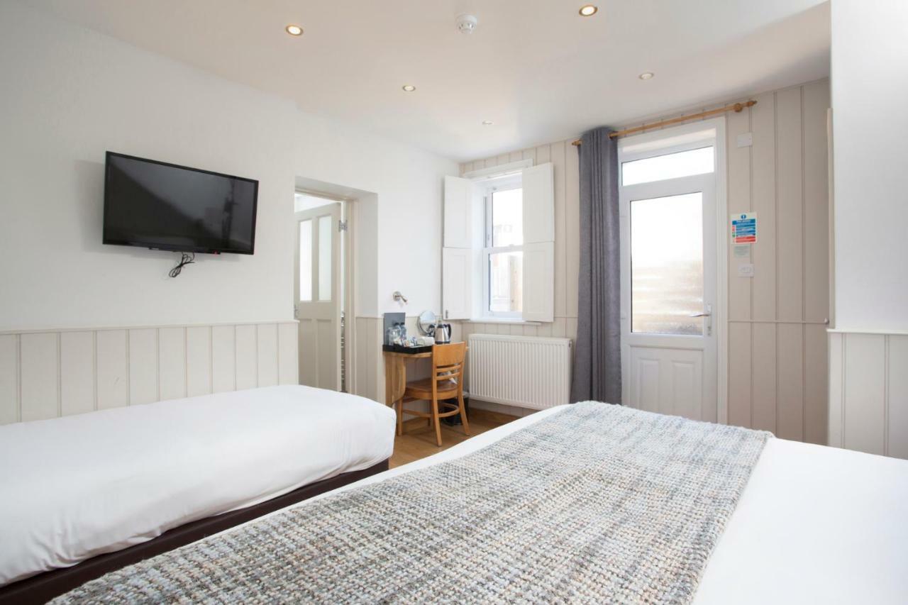 Hotel Continental Whitstable Esterno foto