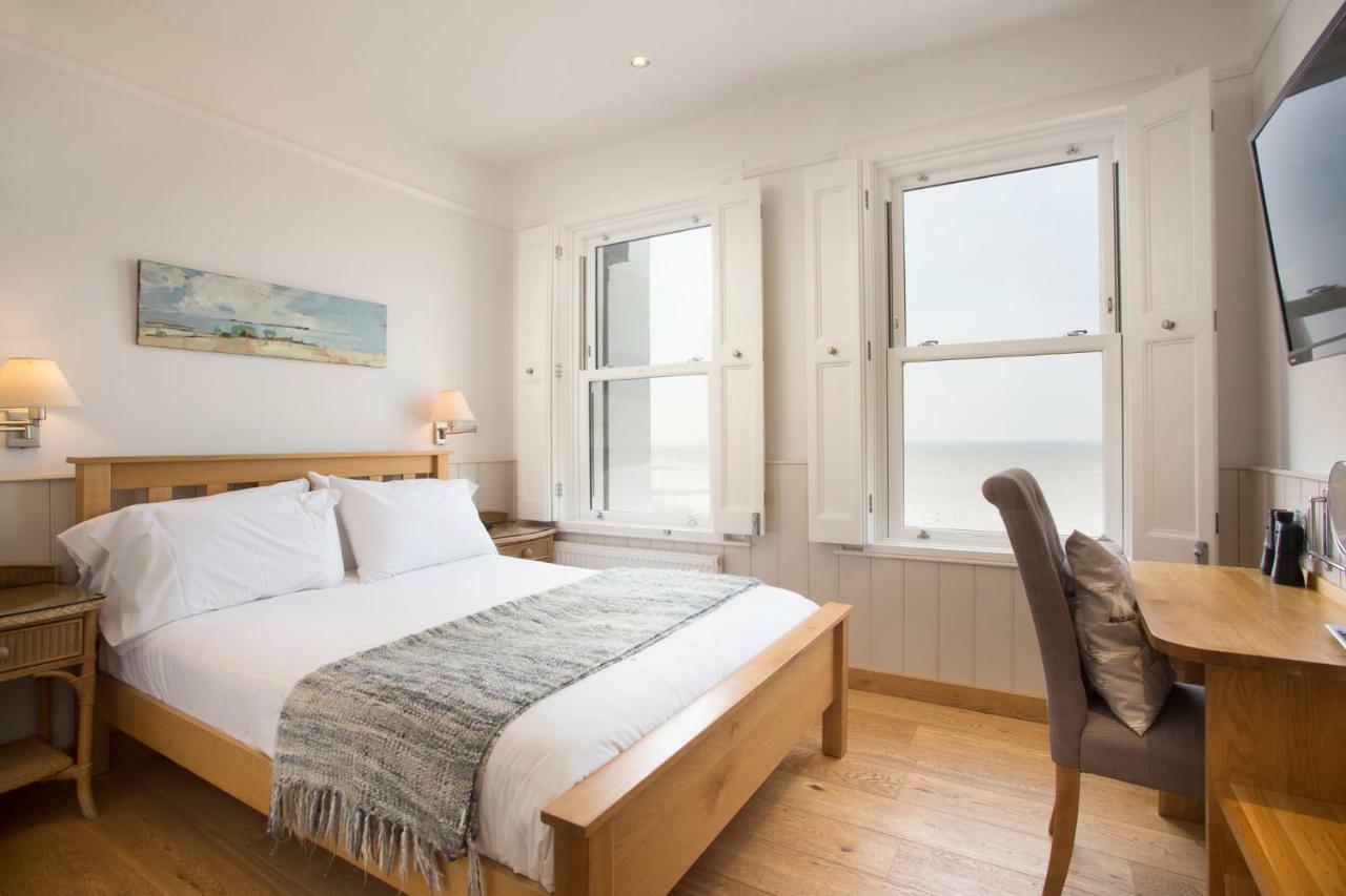 Hotel Continental Whitstable Esterno foto