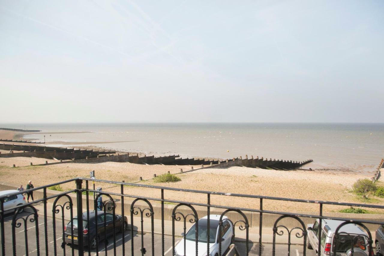 Hotel Continental Whitstable Esterno foto