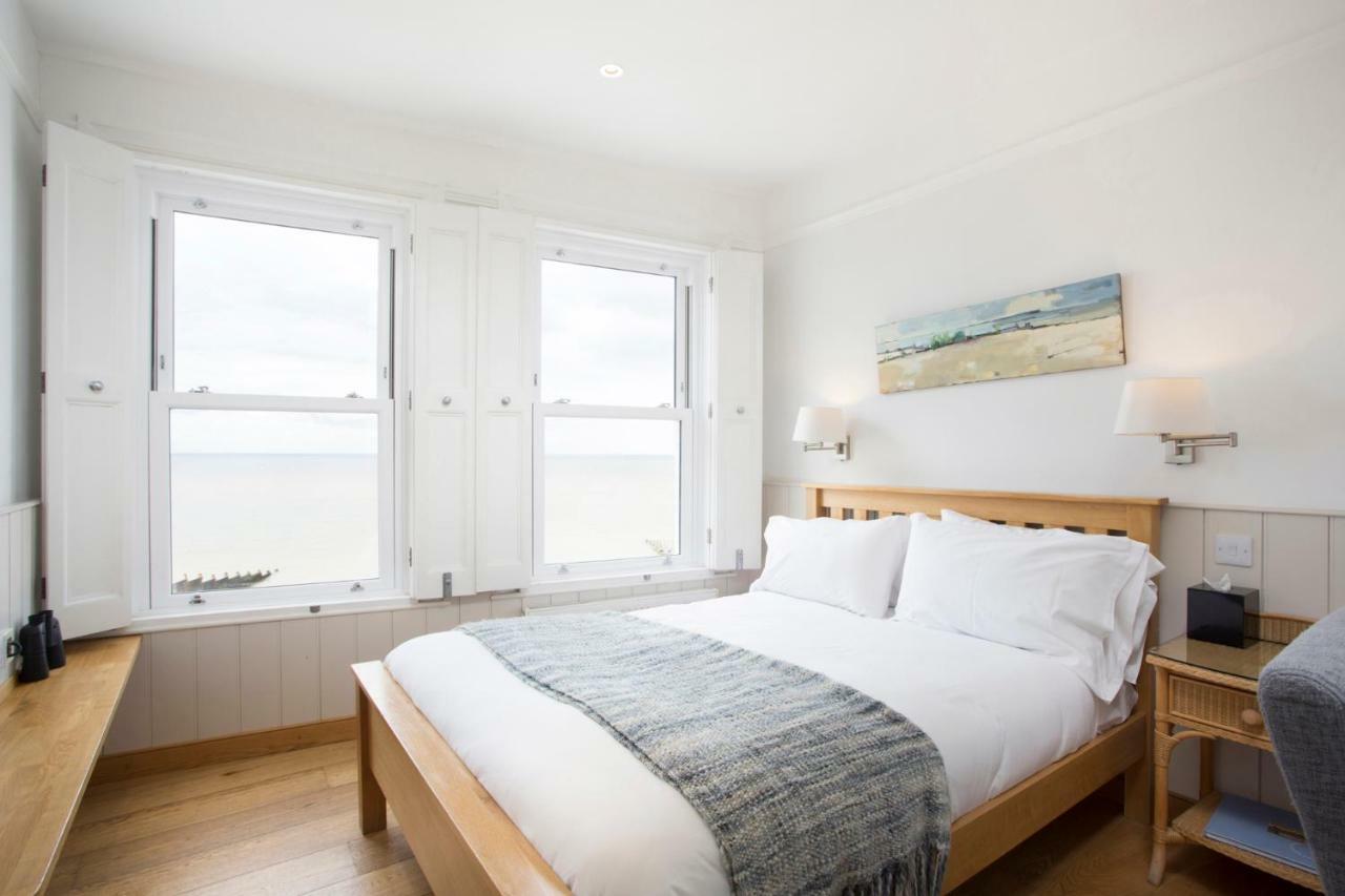 Hotel Continental Whitstable Esterno foto